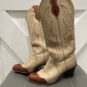 Vintage Women’s Justin western boots size 6